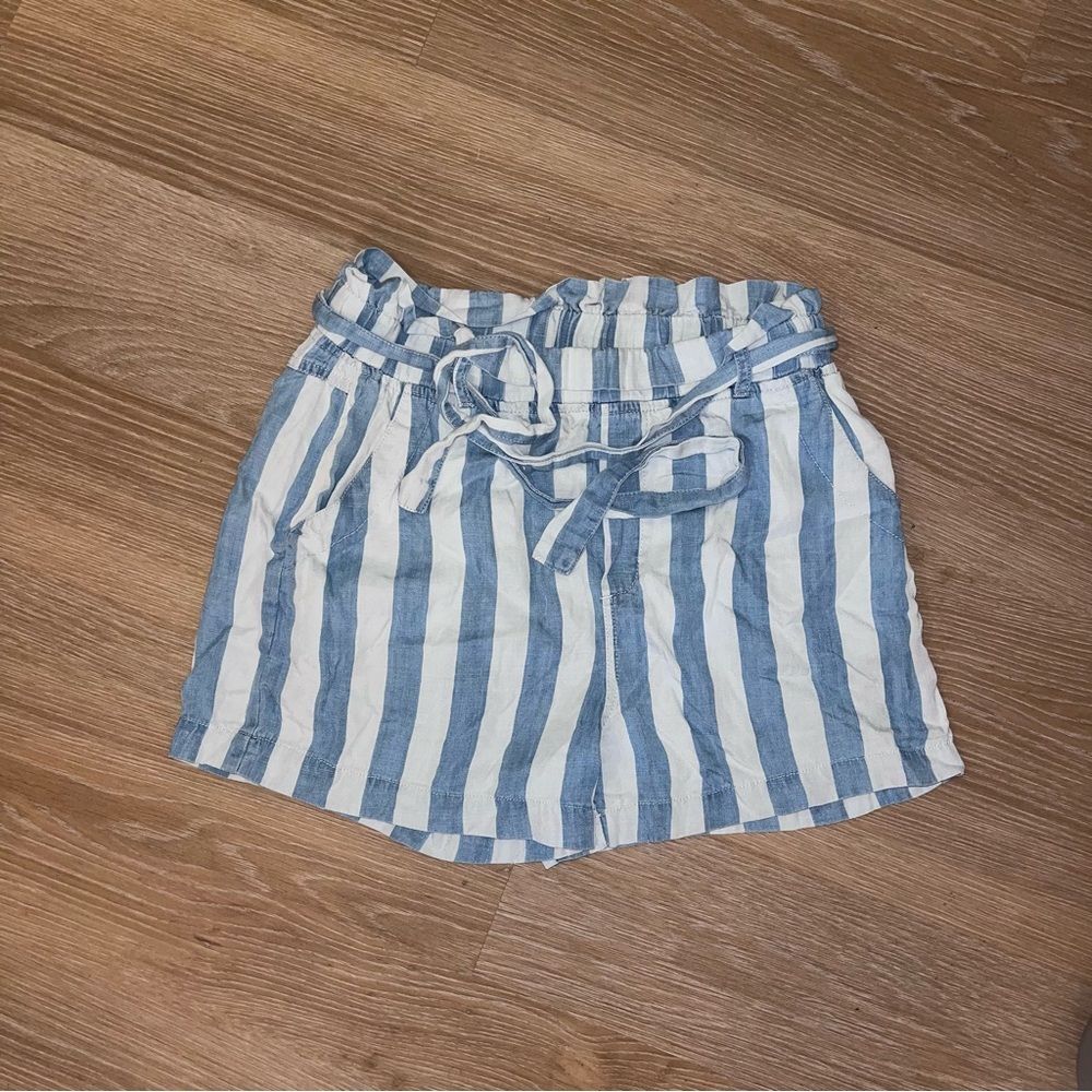 Blue striped paper bag linen shorts